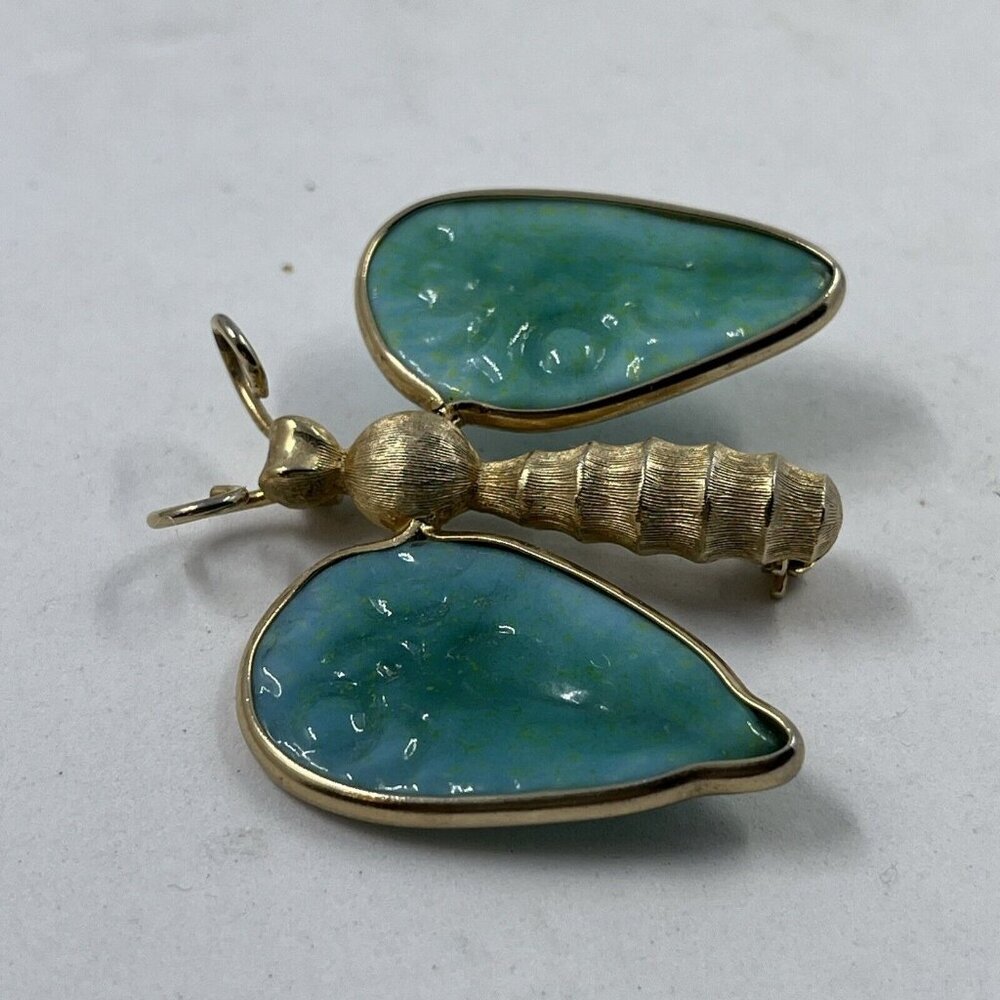 Weiss Brushed Gold-tone Butterfly w Faux Jade Molded Green Glass Wings‎ 1960s - Picture 4 of 12